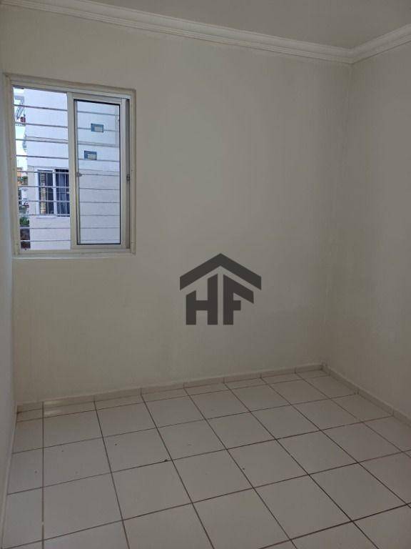 Apartamento à venda com 3 quartos, 75m² - Foto 10