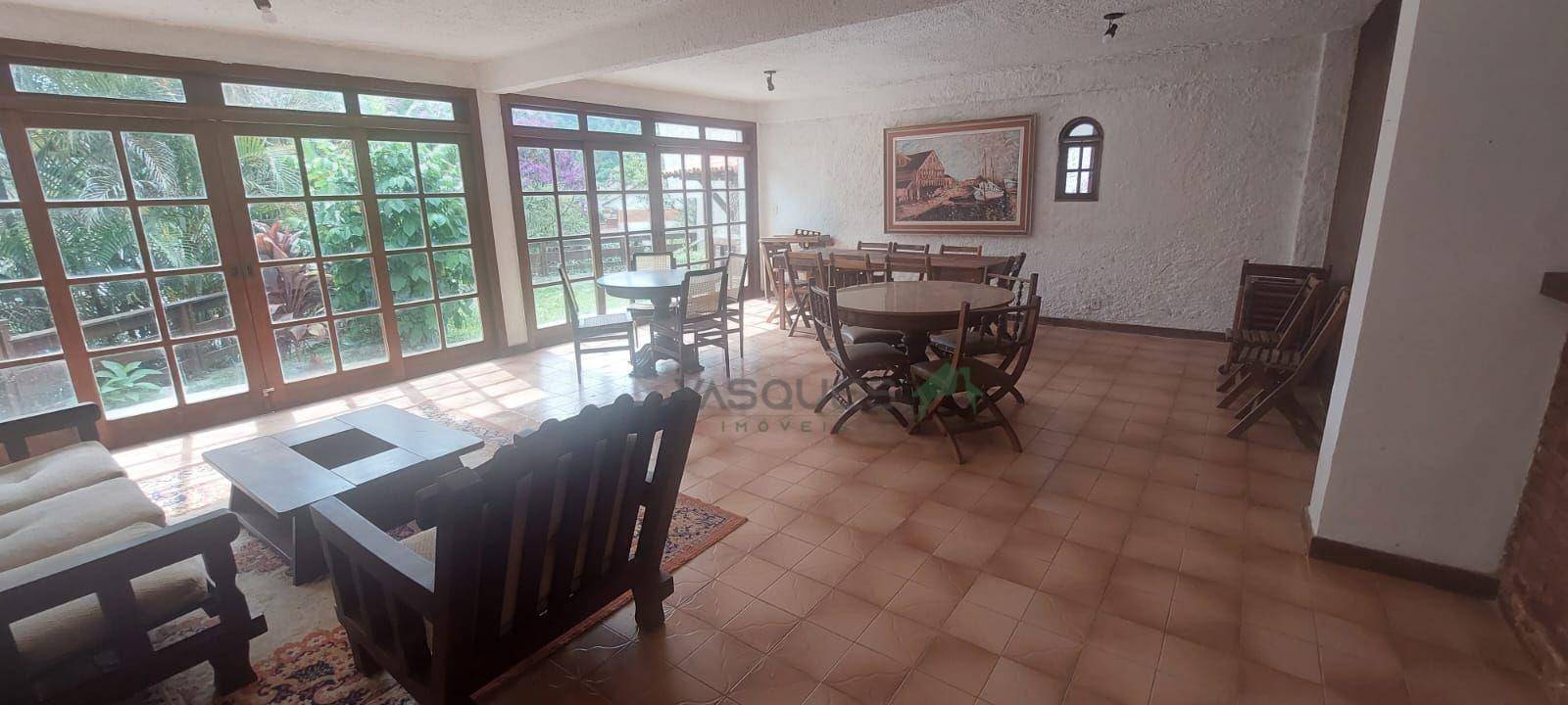 Casa de Condomínio à venda com 4 quartos, 330m² - Foto 18
