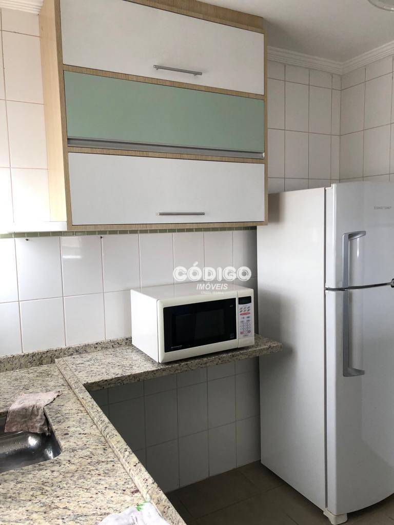 Apartamento à venda com 3 quartos, 75m² - Foto 14