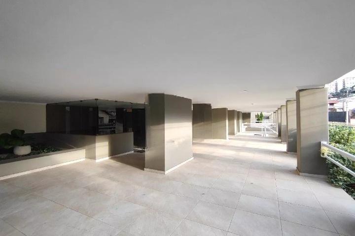 Apartamento à venda com 2 quartos, 65m² - Foto 9