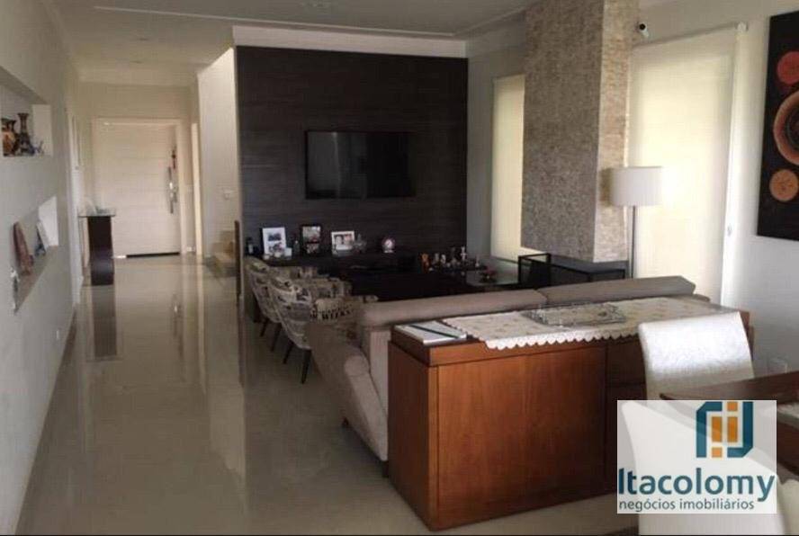 Casa de Condomínio à venda com 4 quartos, 400m² - Foto 3