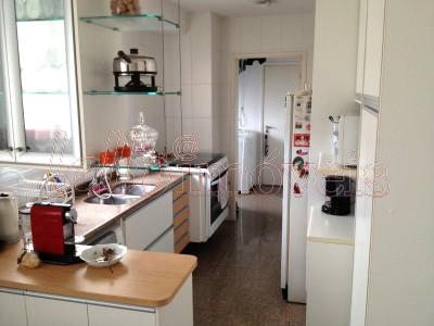 Apartamento à venda com 3 quartos, 175m² - Foto 7