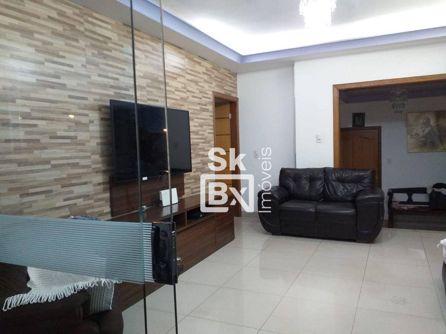 Casa à venda com 4 quartos, 550m² - Foto 17