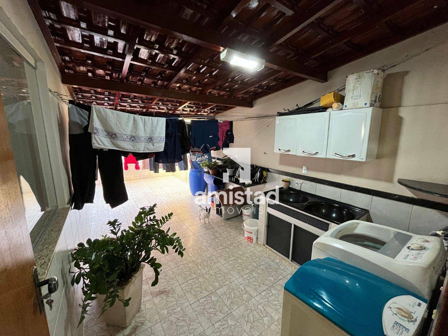 Casa à venda com 3 quartos, 160m² - Foto 13