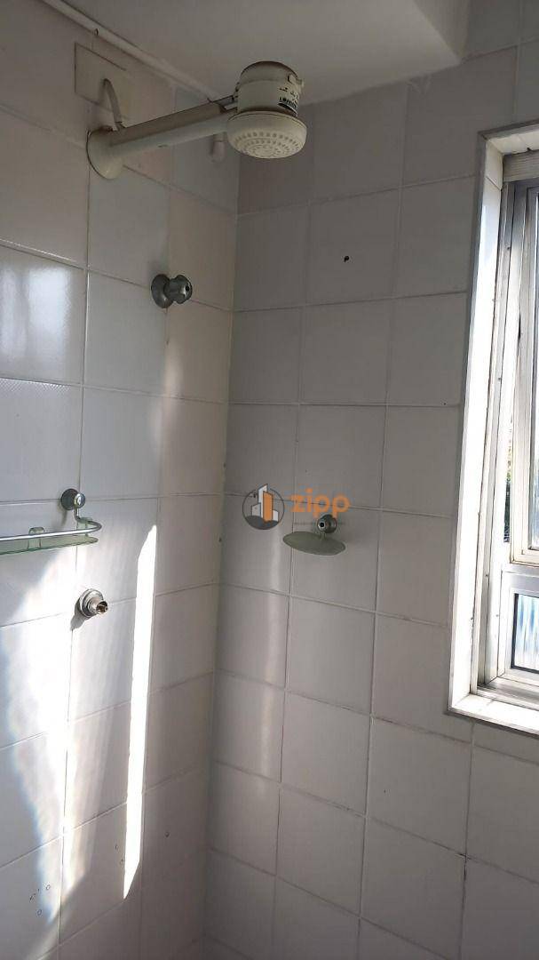 Apartamento à venda com 2 quartos, 70m² - Foto 25