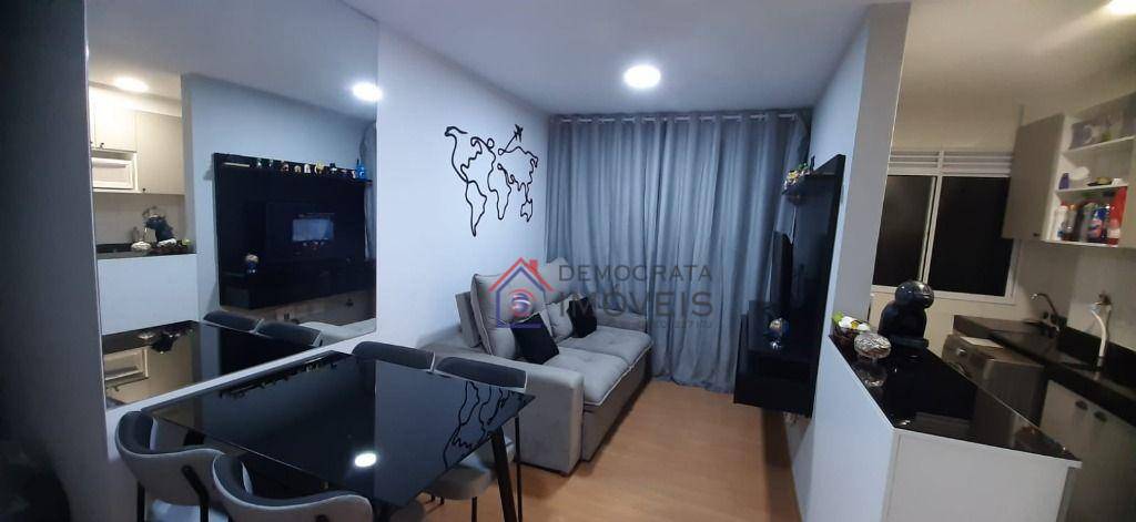 Apartamento à venda com 2 quartos, 45m² - Foto 1