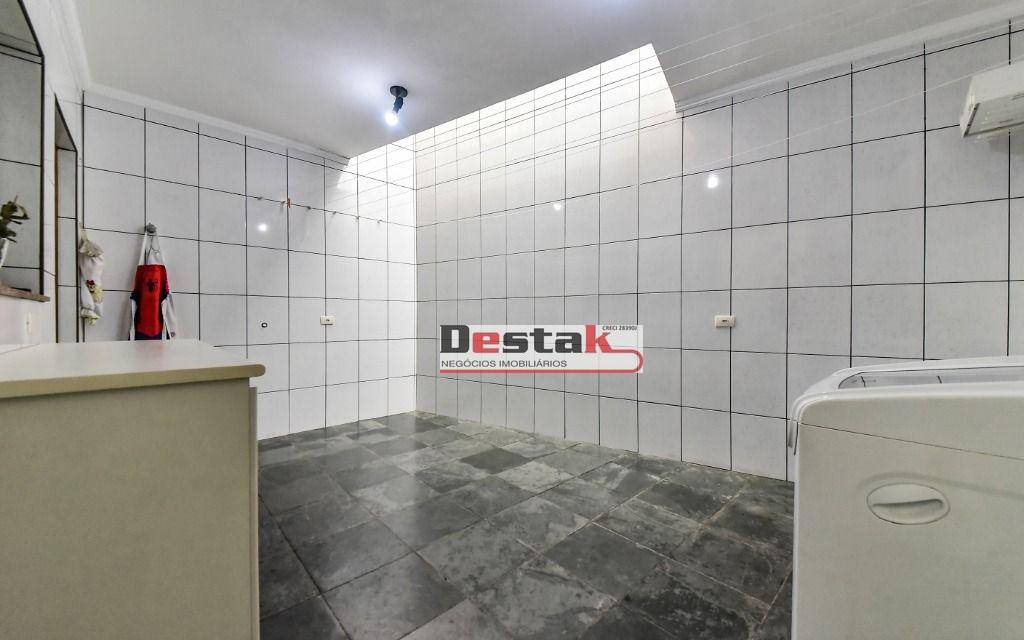 Sobrado à venda com 3 quartos, 181m² - Foto 40