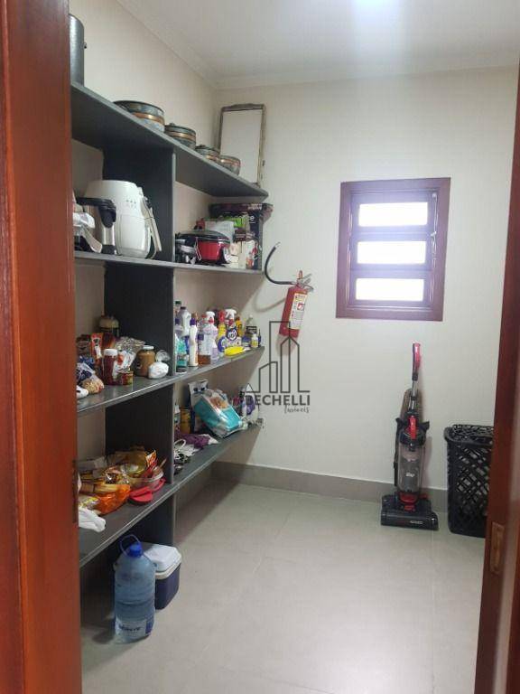 Casa à venda com 4 quartos, 231m² - Foto 12