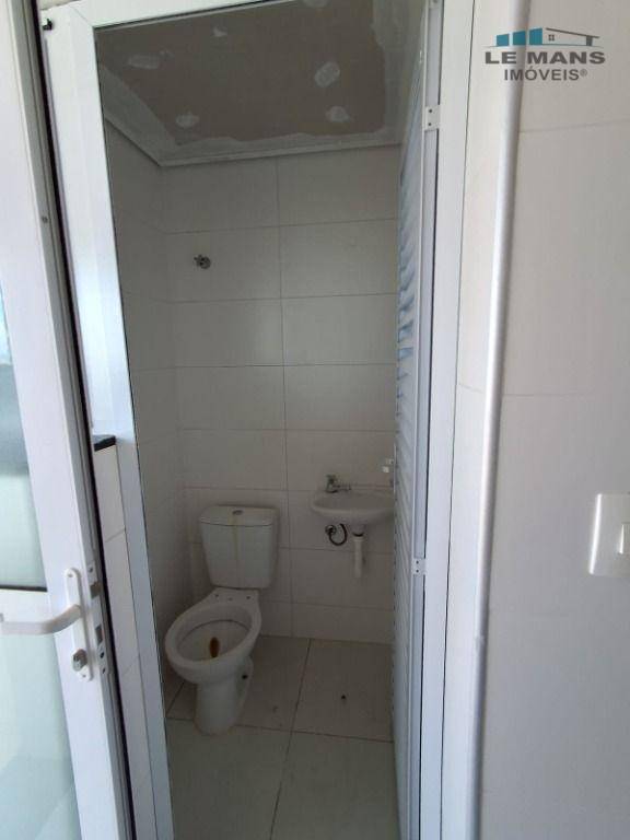 Apartamento à venda com 3 quartos, 98m² - Foto 22