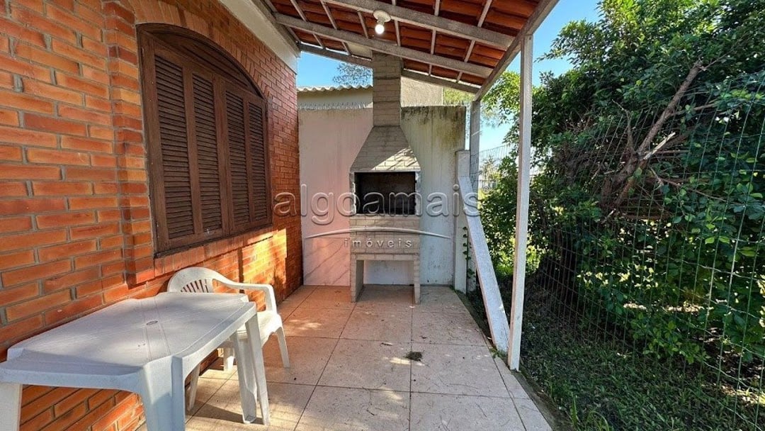 Casa à venda com 3 quartos, 198m² - Foto 10