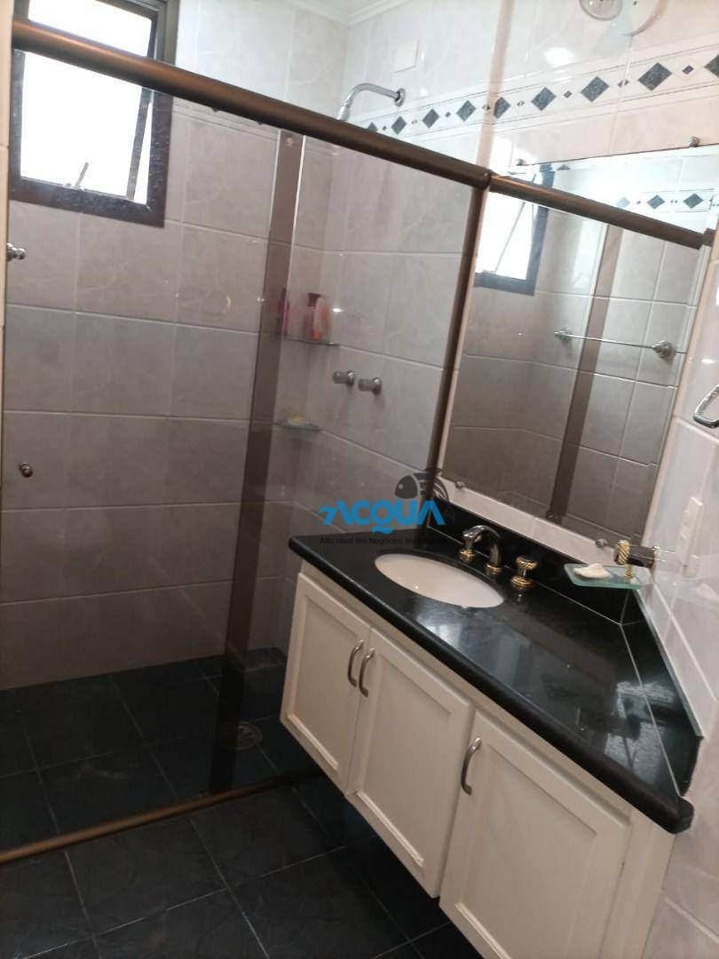 Apartamento à venda com 3 quartos, 186m² - Foto 11