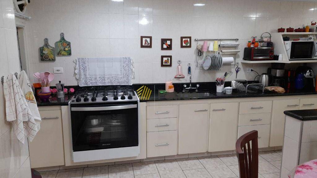 Sobrado à venda com 2 quartos, 136m² - Foto 20