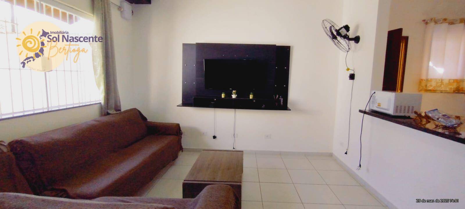 Casa à venda e aluguel com 3 quartos, 81m² - Foto 4