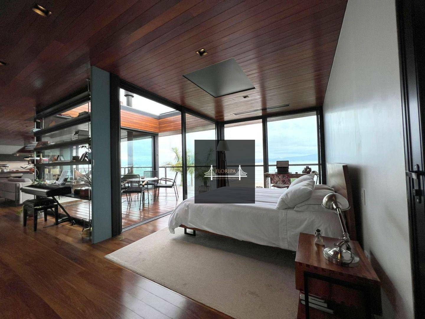 Casa à venda com 3 quartos, 340m² - Foto 26