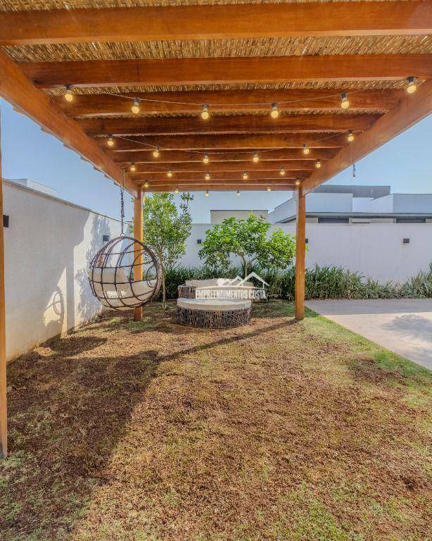 Casa de Condomínio à venda com 4 quartos, 326m² - Foto 37