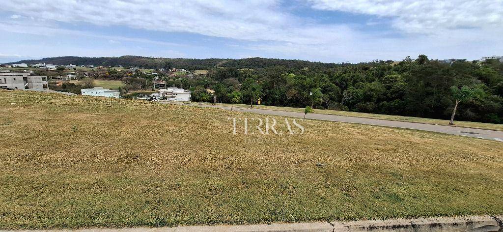 Loteamento e Condomínio, 900 m² - Foto 1