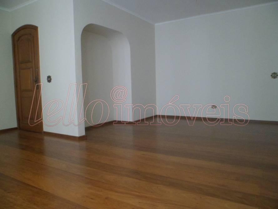 Apartamento para alugar com 3 quartos, 140m² - Foto 4