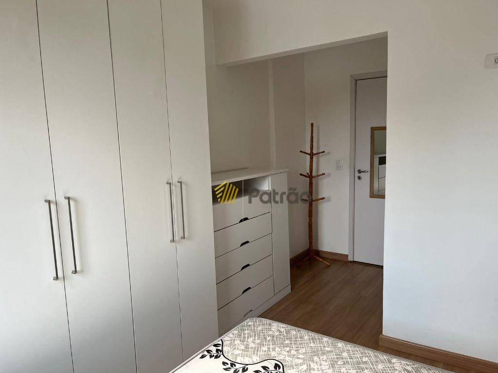 Apartamento para alugar com 2 quartos, 60m² - Foto 13