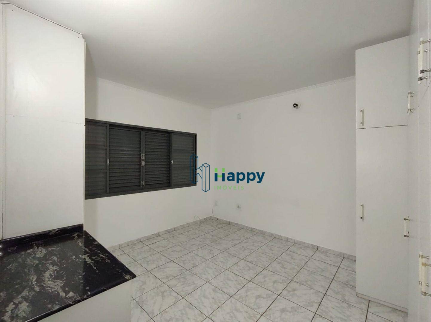 Casa à venda com 3 quartos, 200m² - Foto 8