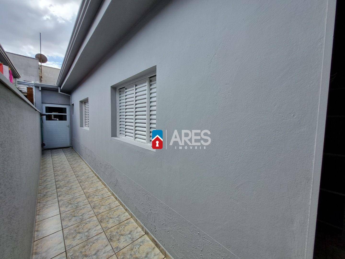 Casa à venda com 2 quartos, 100m² - Foto 20