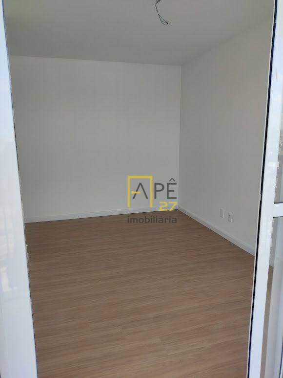 Apartamento à venda com 2 quartos, 82m² - Foto 9