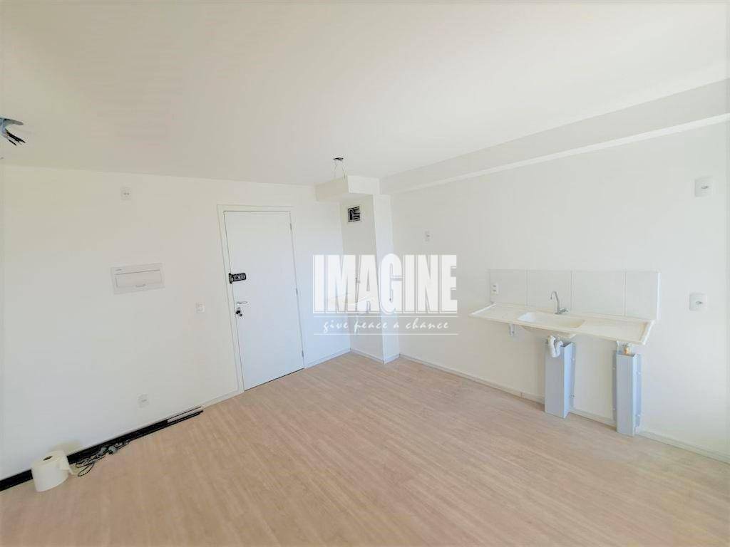 Apartamento à venda com 2 quartos, 39m² - Foto 7