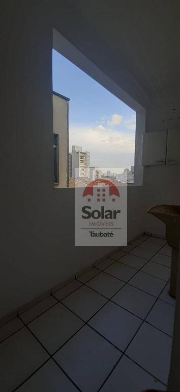 Apartamento à venda com 2 quartos, 68m² - Foto 11