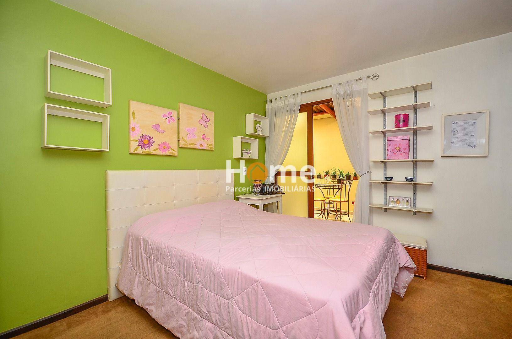 Casa à venda com 3 quartos, 300m² - Foto 17