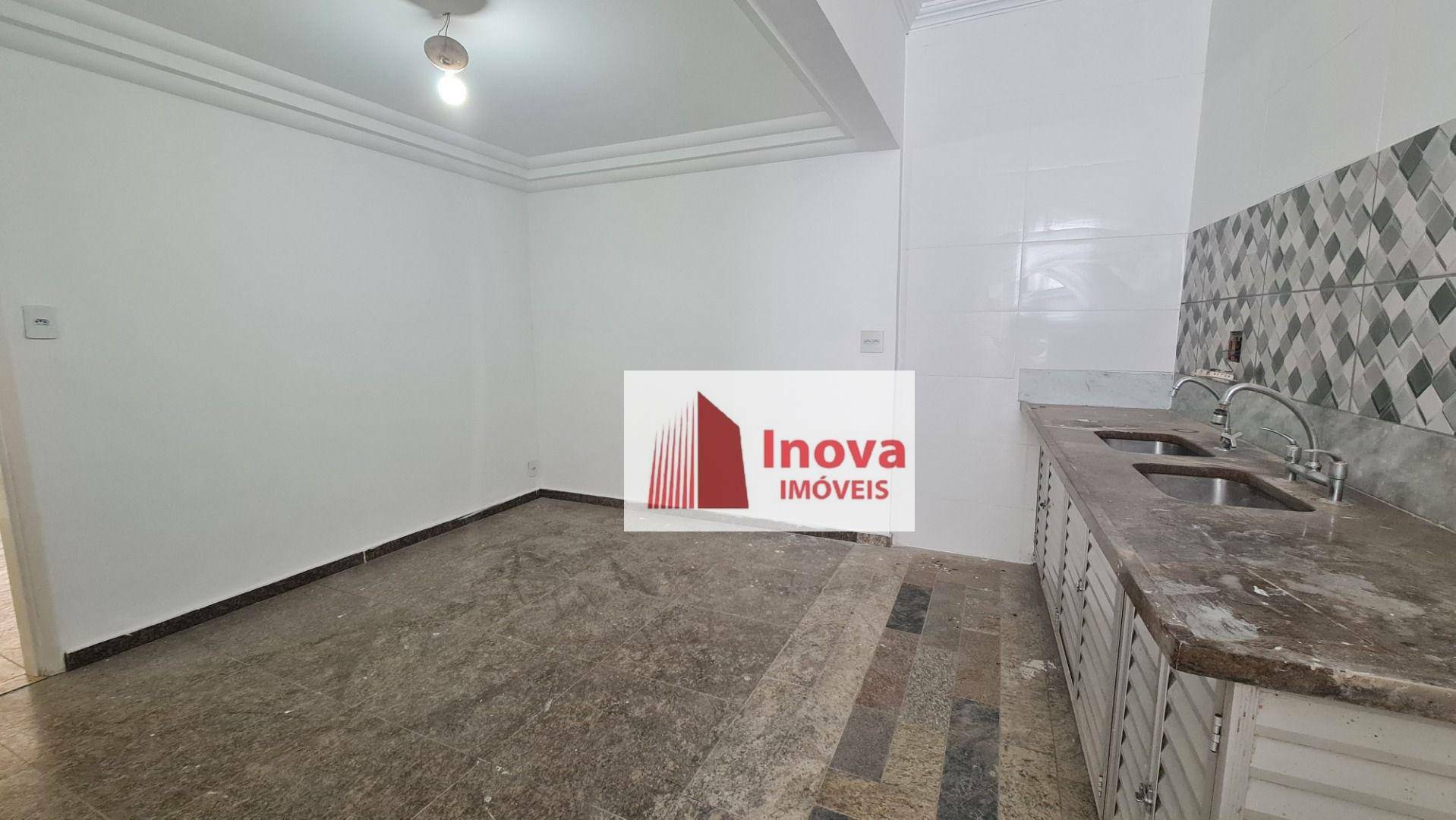 Casa à venda com 3 quartos, 110m² - Foto 29