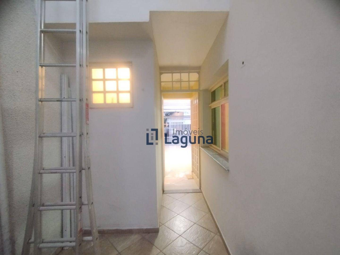 Casa para alugar, 80m² - Foto 17