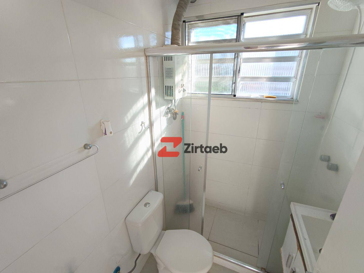 Apartamento para alugar com 1 quarto, 41m² - Foto 8