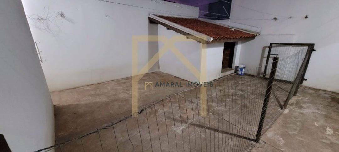 Casa à venda com 2 quartos, 160m² - Foto 23