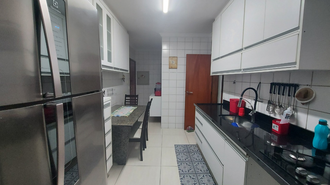 Apartamento à venda com 3 quartos, 98m² - Foto 20