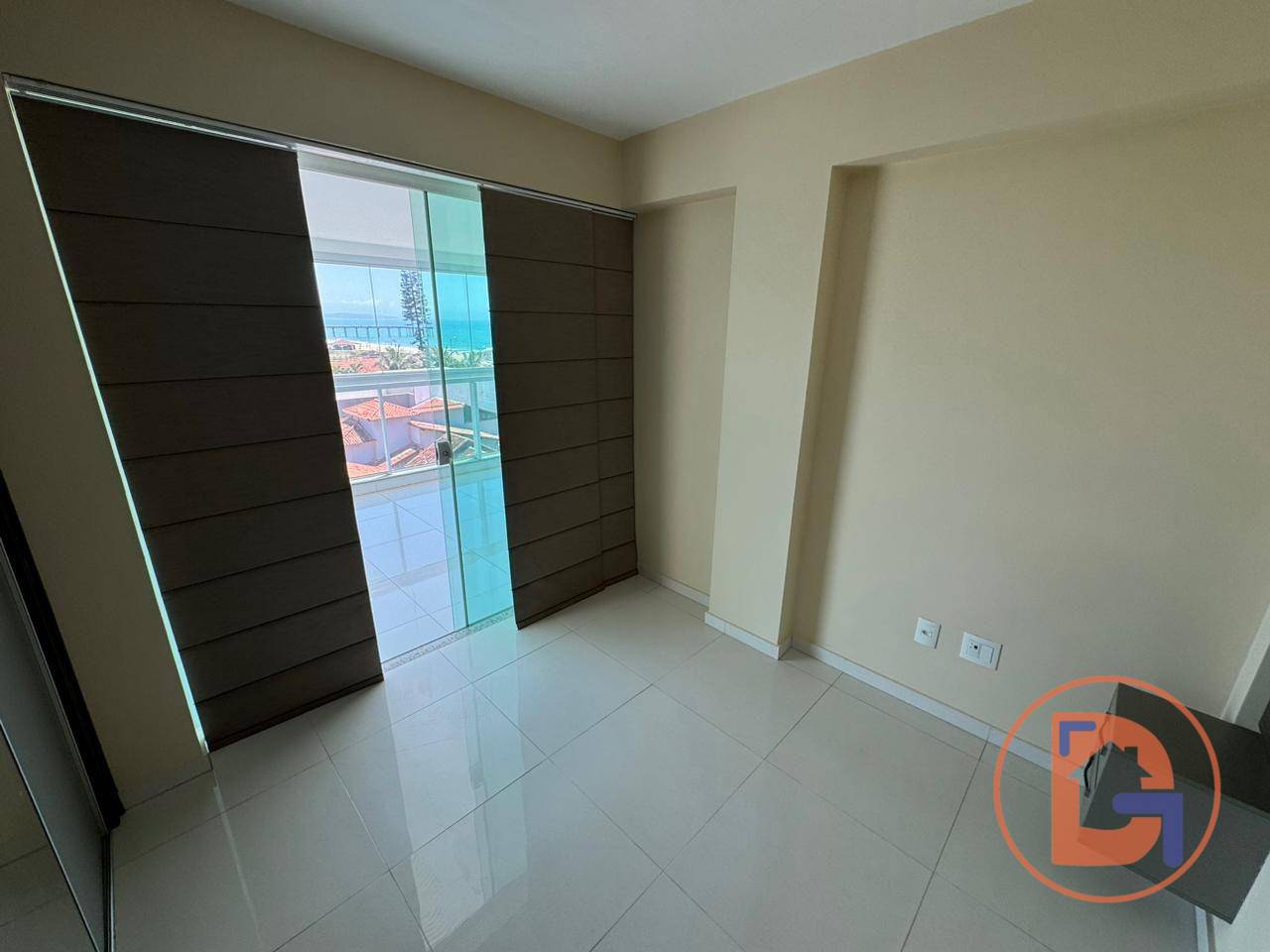 Apartamento à venda com 3 quartos, 160m² - Foto 4