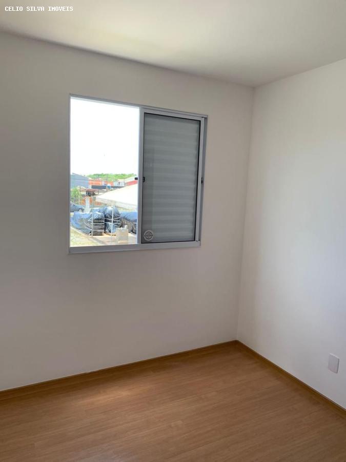 Apartamento à venda com 2 quartos, 42m² - Foto 4