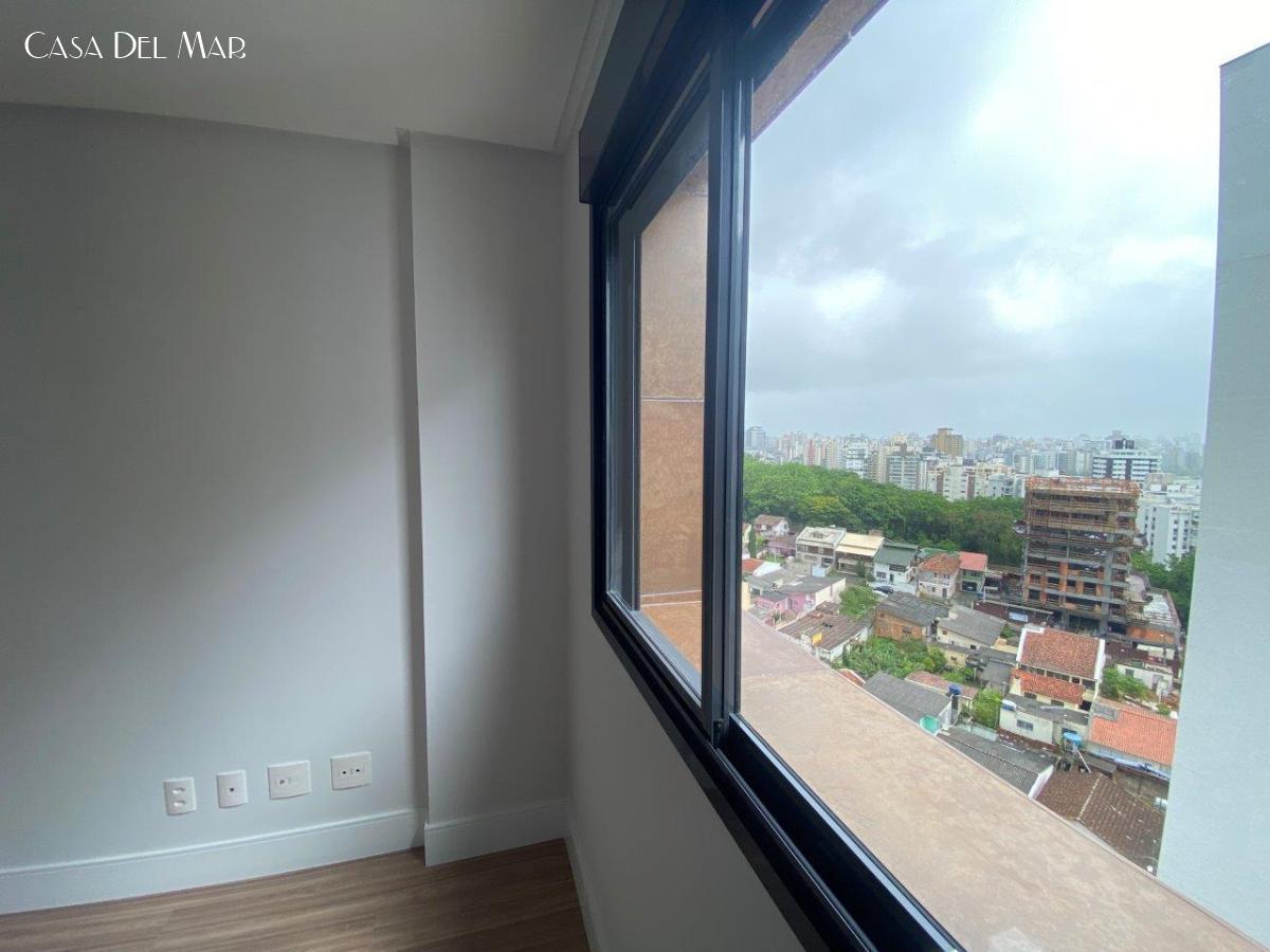 Apartamento à venda com 3 quartos, 123m² - Foto 35