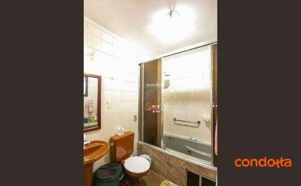 Casa de Condomínio para alugar com 4 quartos, 150m² - Foto 11