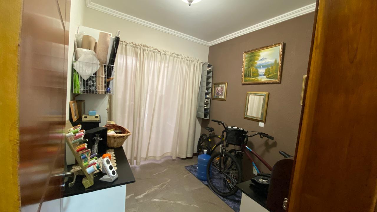 Casa de Condomínio à venda com 3 quartos, 360m² - Foto 46