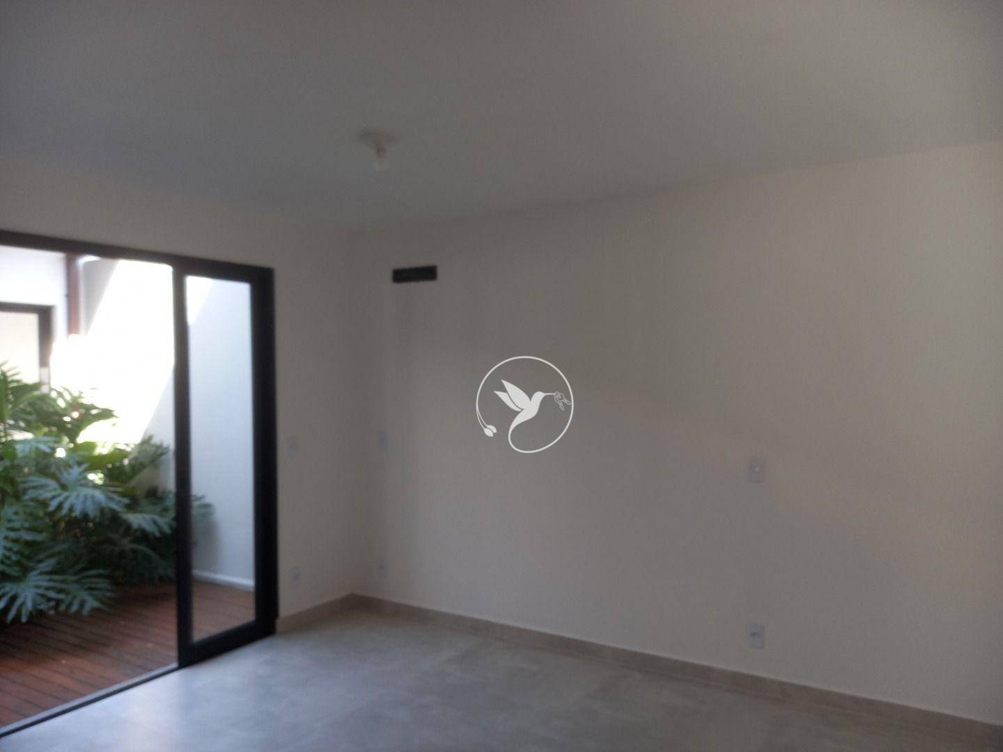 Casa à venda com 4 quartos, 299m² - Foto 14