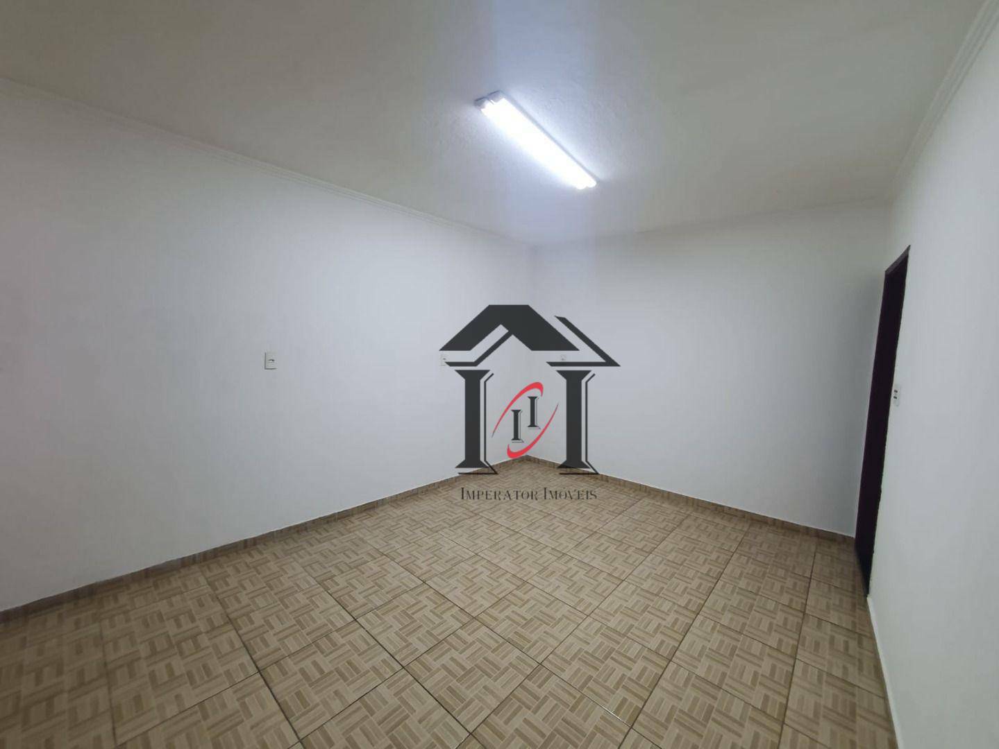 Casa para alugar com 2 quartos, 150m² - Foto 36