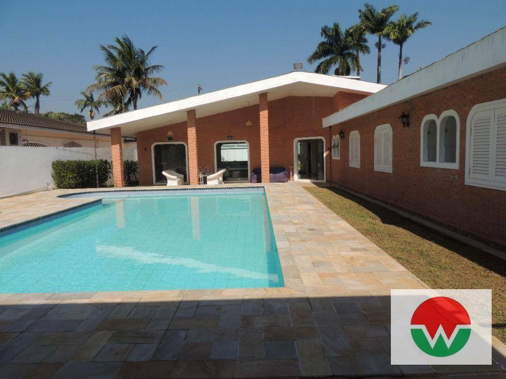 Casa de Condomínio à venda com 4 quartos, 450m² - Foto 1