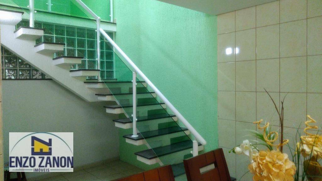 Sobrado à venda com 3 quartos, 274m² - Foto 8