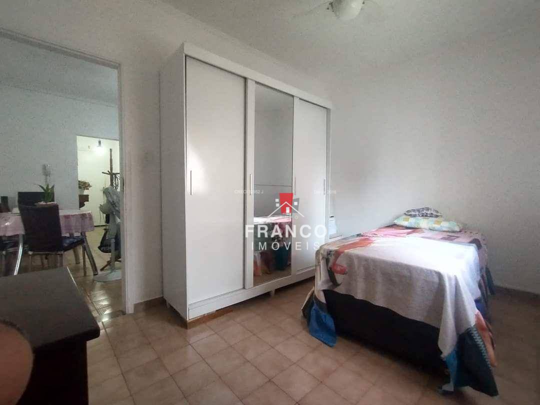 Apartamento à venda com 2 quartos, 60m² - Foto 11