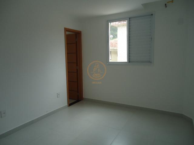 Casa à venda com 3 quartos, 170m² - Foto 11