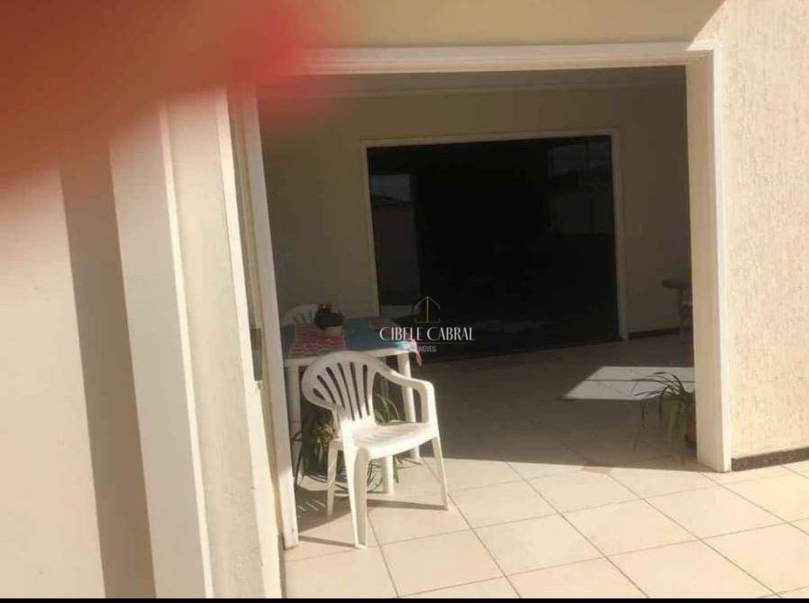 Casa à venda com 3 quartos, 250m² - Foto 19