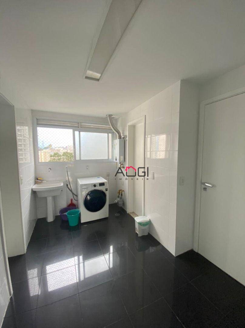 Apartamento à venda com 5 quartos, 198m² - Foto 20