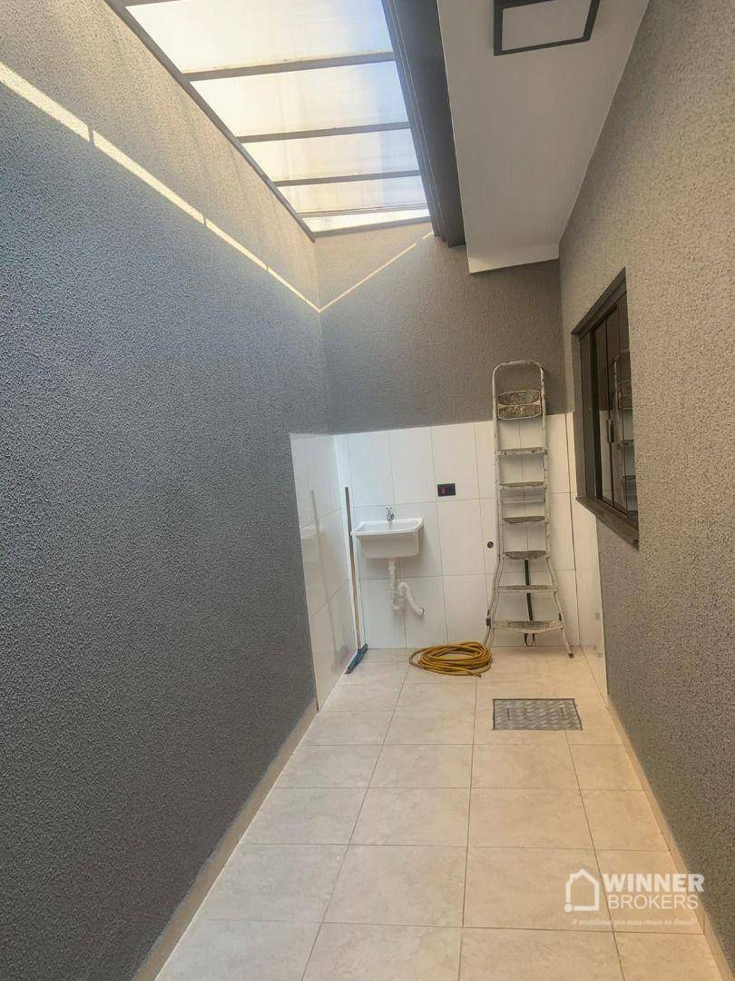 Casa à venda com 2 quartos, 110m² - Foto 24