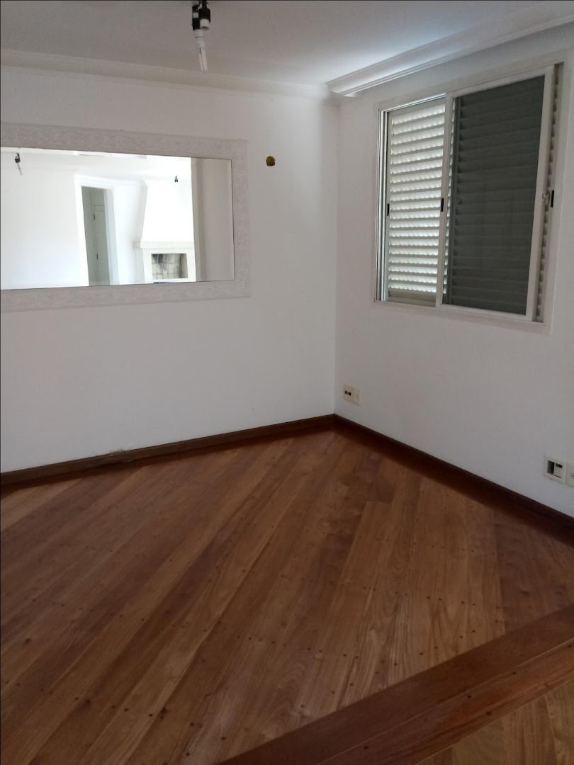 Apartamento para alugar com 3 quartos, 156m² - Foto 10