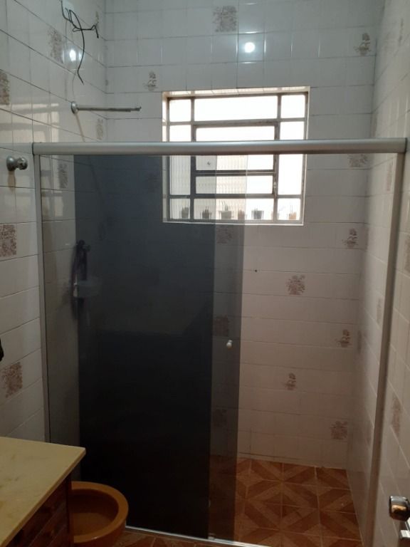 Casa para alugar com 3 quartos, 180m² - Foto 27