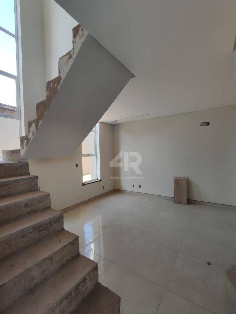 Sobrado à venda com 3 quartos, 96m² - Foto 4